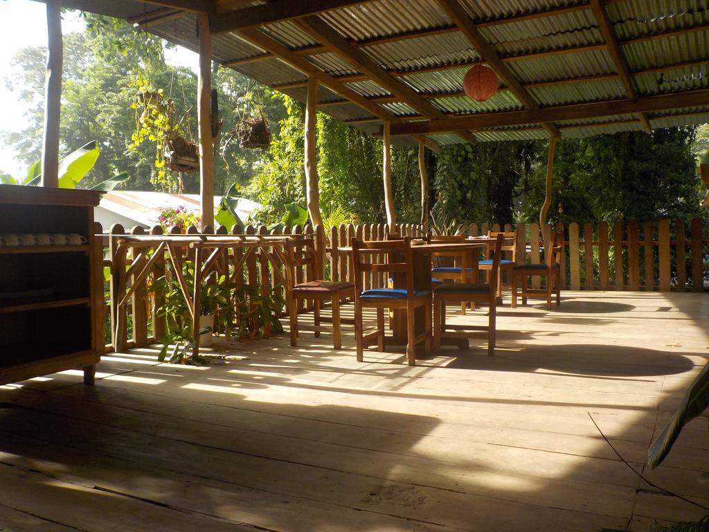 Talamanca Cabins カウイータ エクステリア 写真