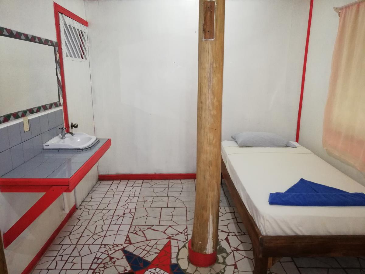 Talamanca Cabins カウイータ エクステリア 写真